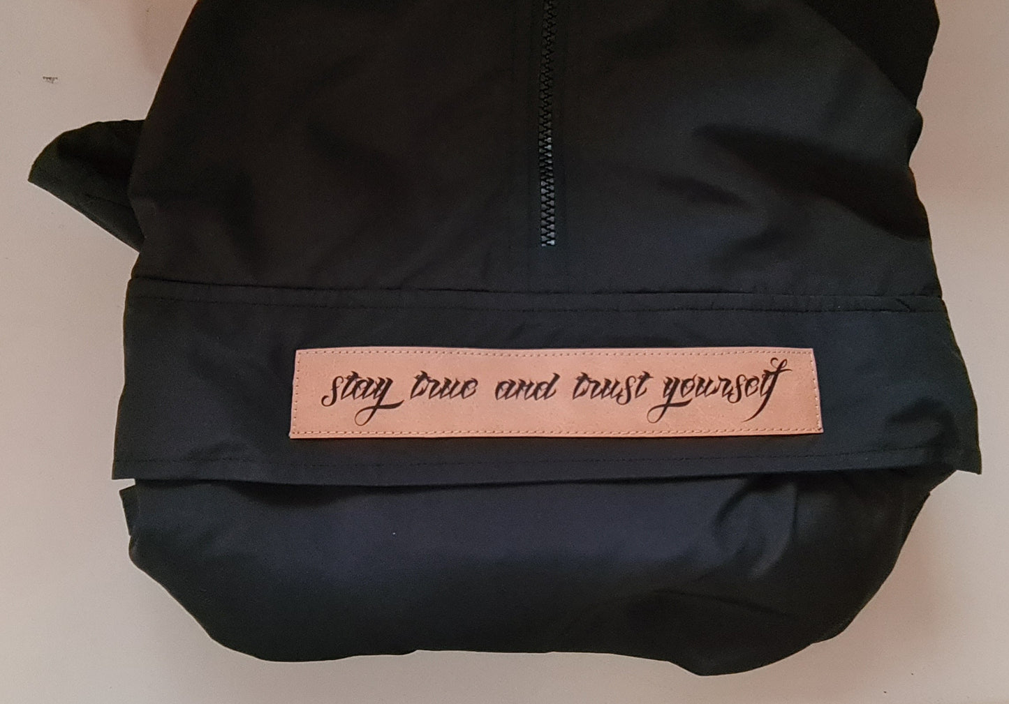 PULL OVER JACKET BLACK UNI