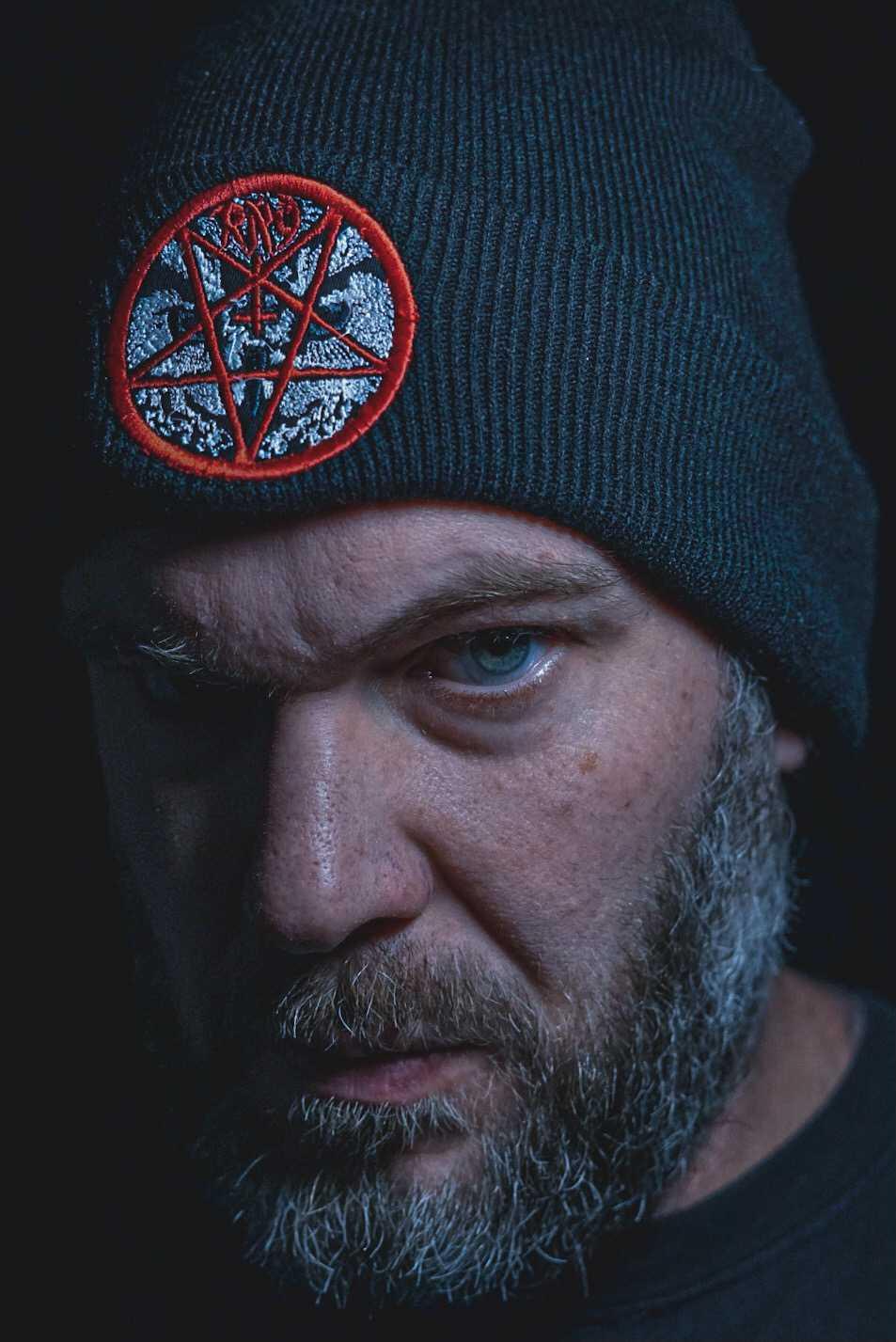 BEANIE D-OWL PENTA EMB BLACK