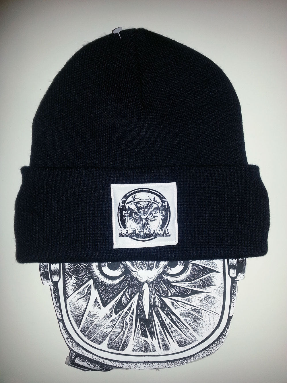 BEANIE ASTROOWL DESIGN