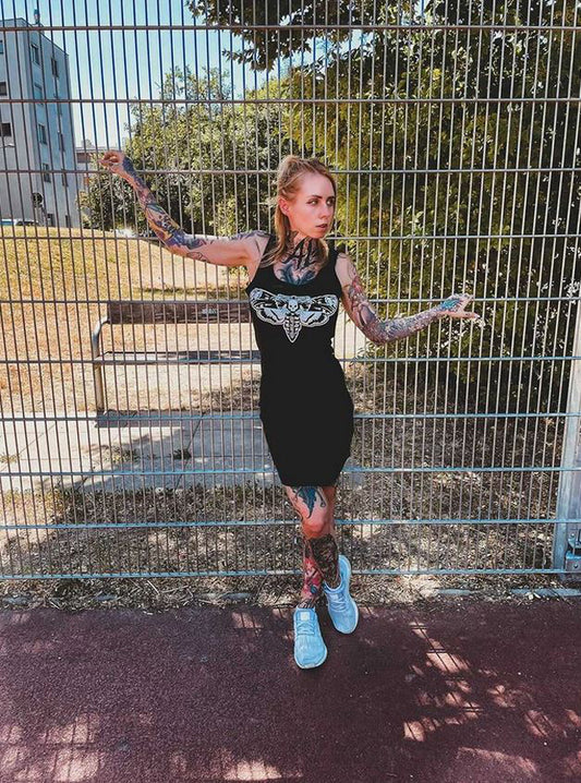 KLEID MOTH TRÄGER LADY BLACK