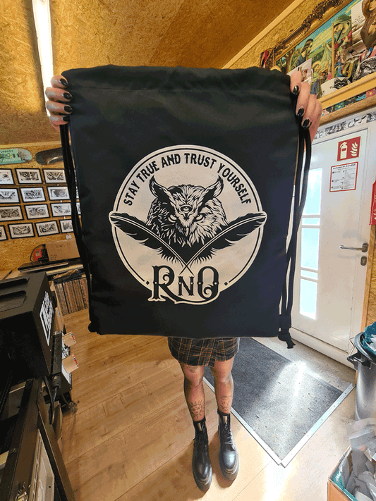 GYMSAC RECYLCLE FEATHER BLACK