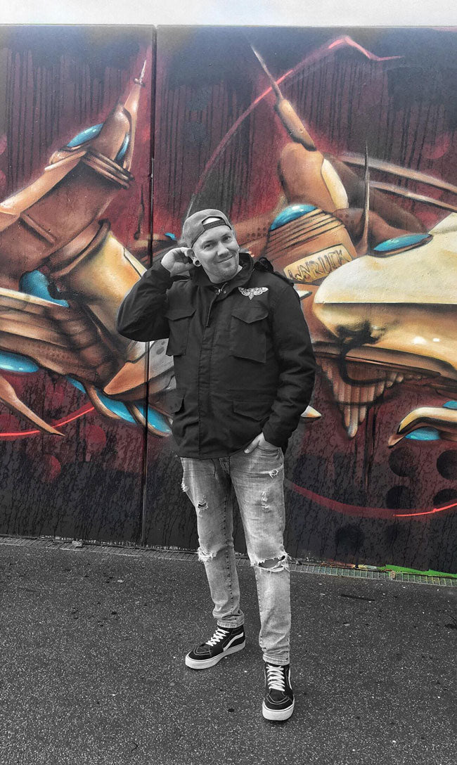 M65 JACKET MOTH EMB BLACK