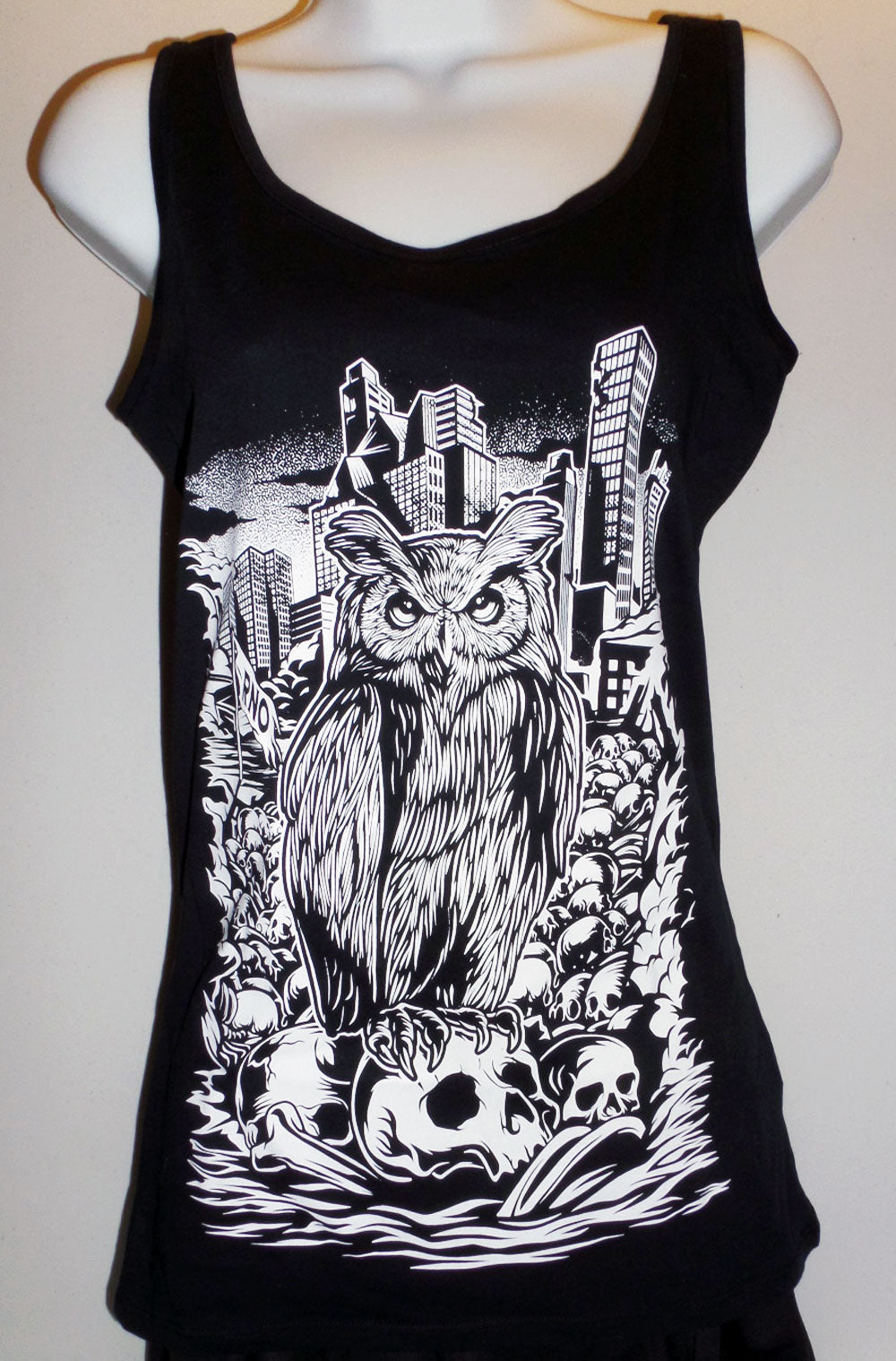 TANKSHIRT LONG APOWLCALYPSE LADY BLACK