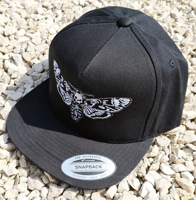SNAPBACK MOTH LANTERN EMB Black