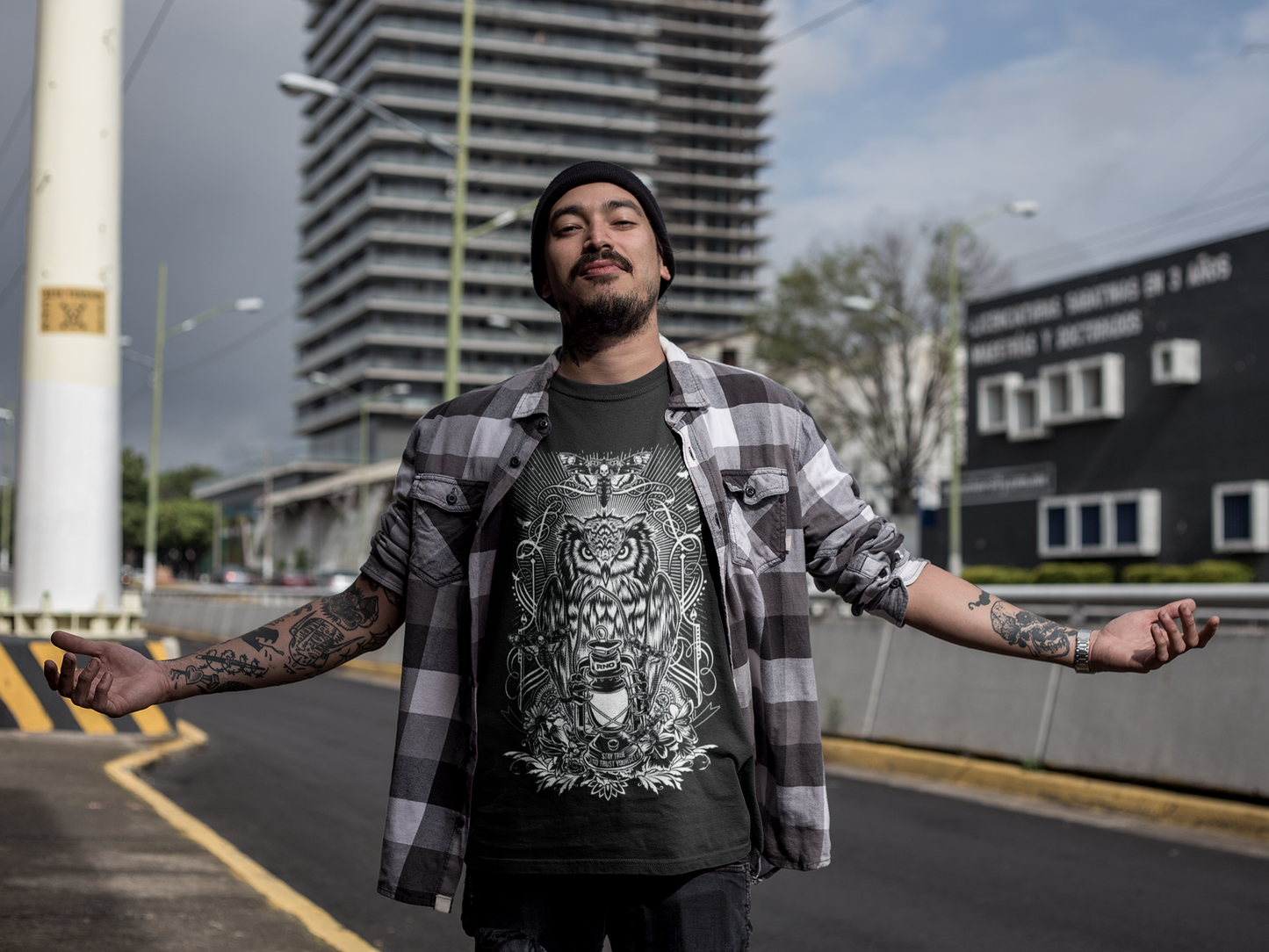 T-SHIRT LANTERN MEN BLACK