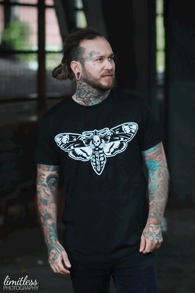 T-SHIRT MOTH MEN BLACK