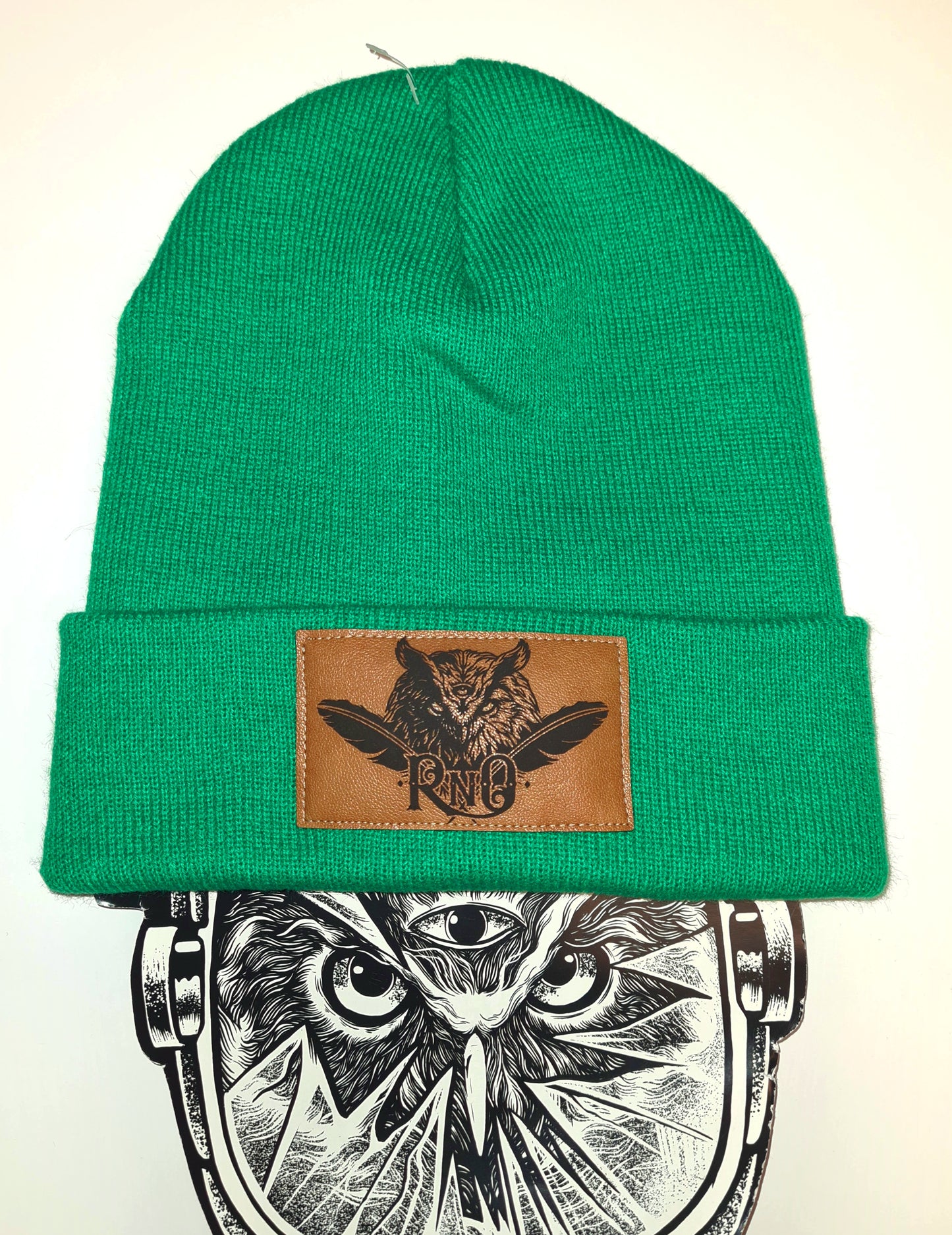 BEANIE FEATHER VEGANLEATHER DESIGN VERSCH. FARBEN