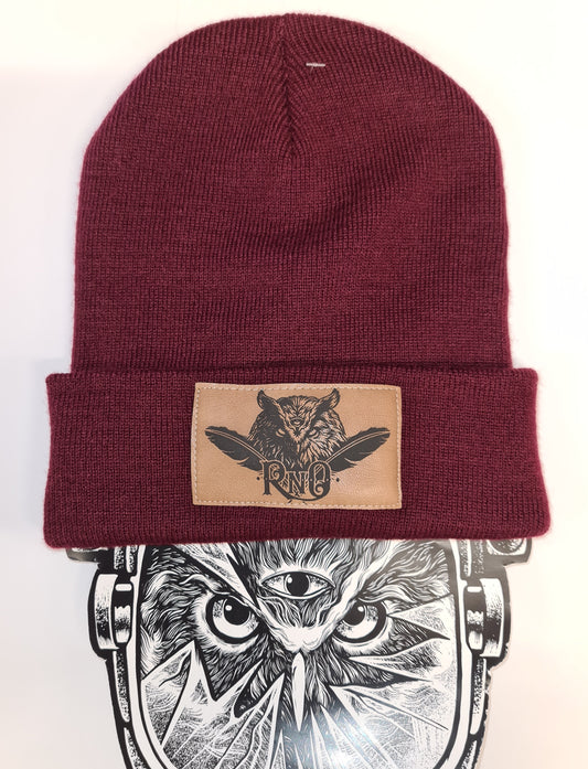 BEANIE FEATHER VEGAN LEATHER BURGUNDY