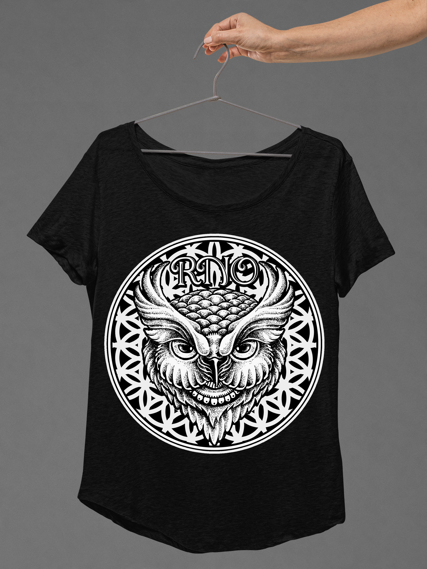 T-SHIRT CIRCLE FLOWLER LADIES BLACK