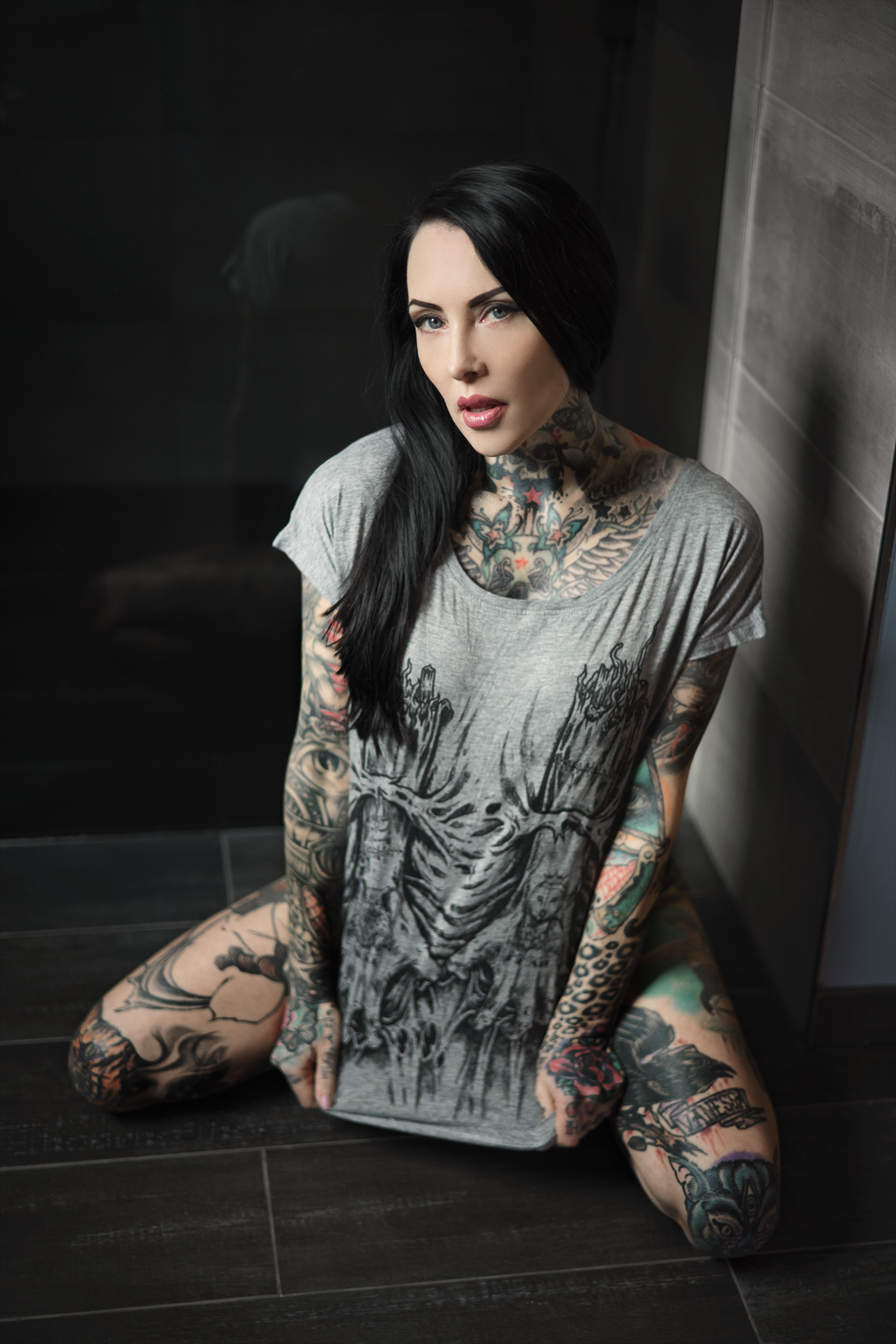 T-SHIRT TATTHANDS LADIES GREY