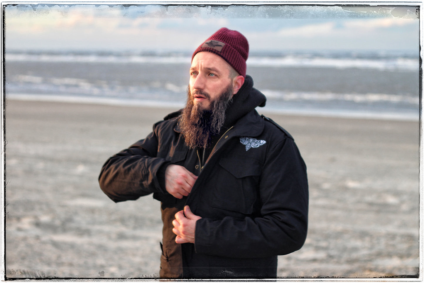 M65 JACKET MOTH EMB BLACK