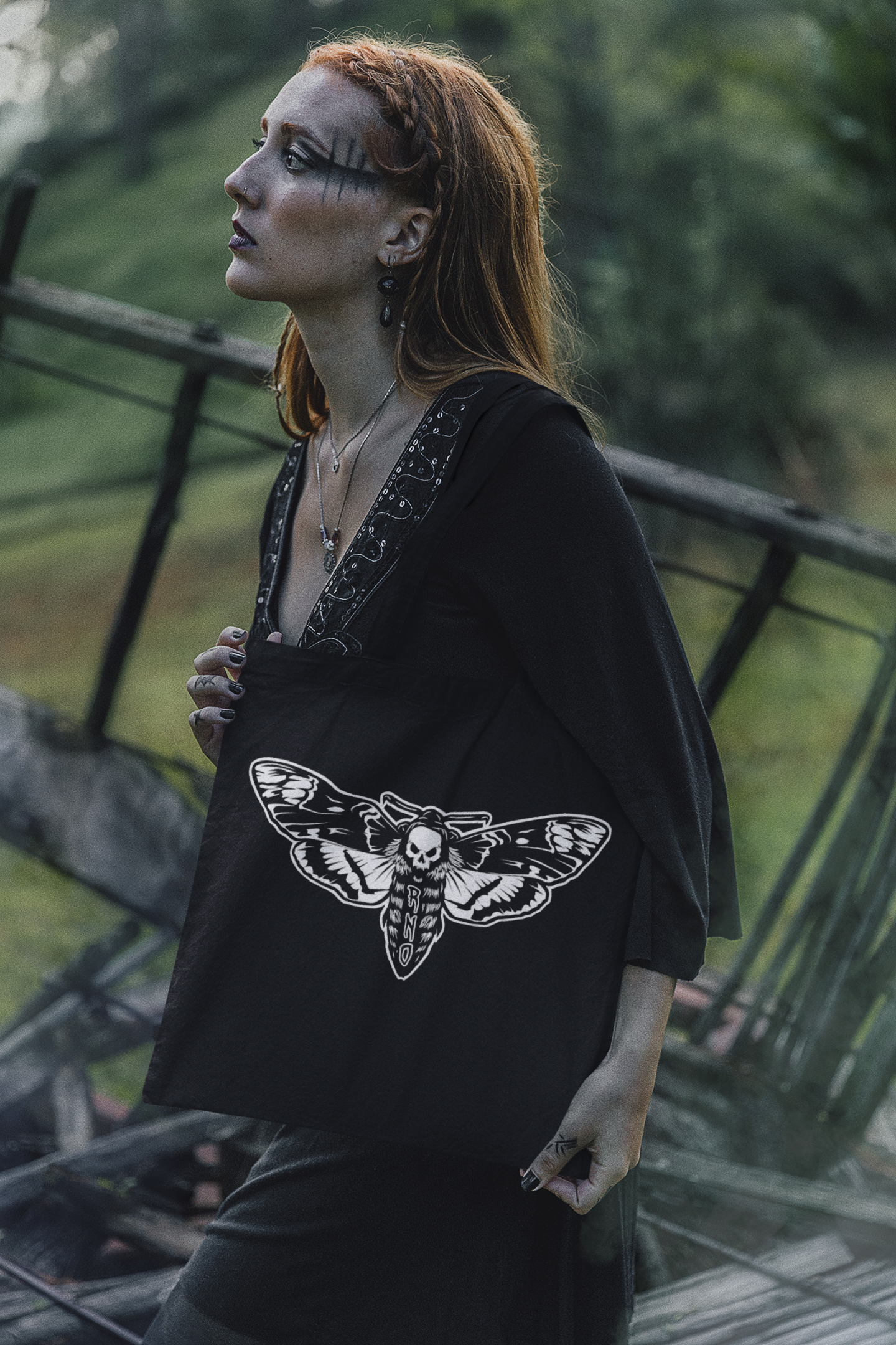 STOFFBEUTEL BAG MOTH BLACK